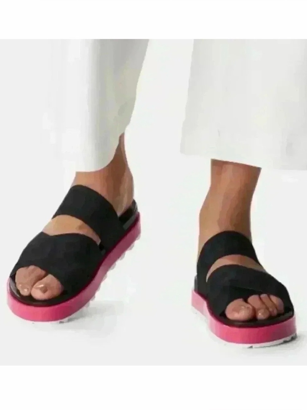SOREL Roaming Sport Slide Sandals - Women’s 8 - Black/Punch Pink